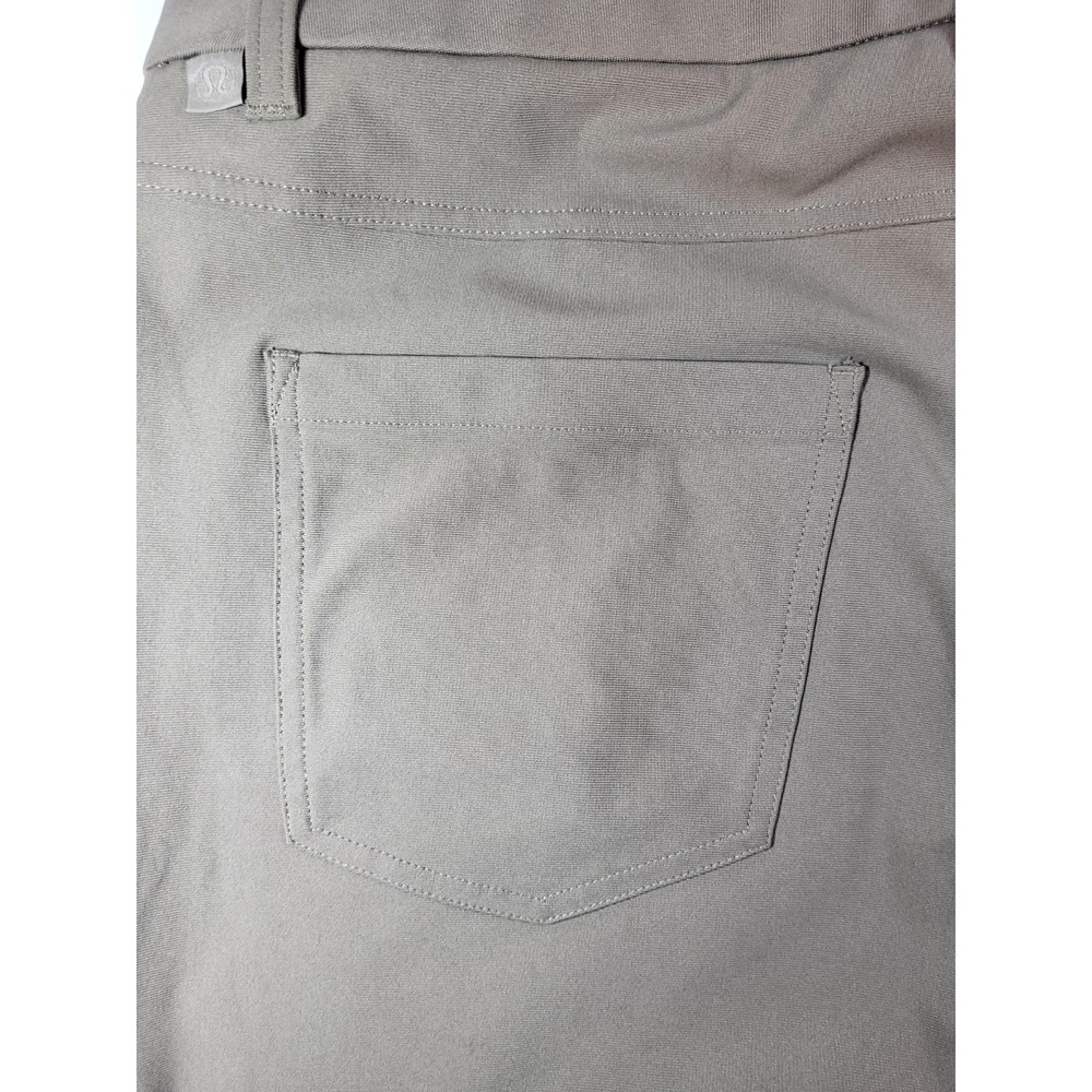 Lululemon Men's Khaki ABC Classic Fit Warpstreme Pants Size 34 Hidden Pockets - Picture 11 of 12